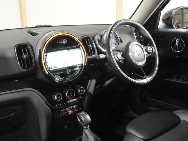 BMW MINI COOPER D CROSSO 2019 Image 31