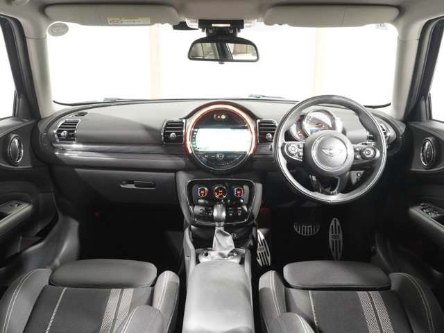 BMW MINI COOPER S CL 2018 Image 31