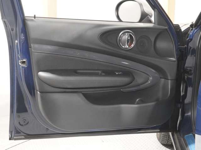 BMW MINI COOPER S CL 2018 Image 31