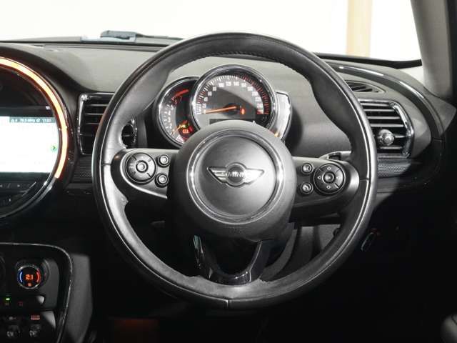 BMW MINI COOPER S CL 2018 Image 31