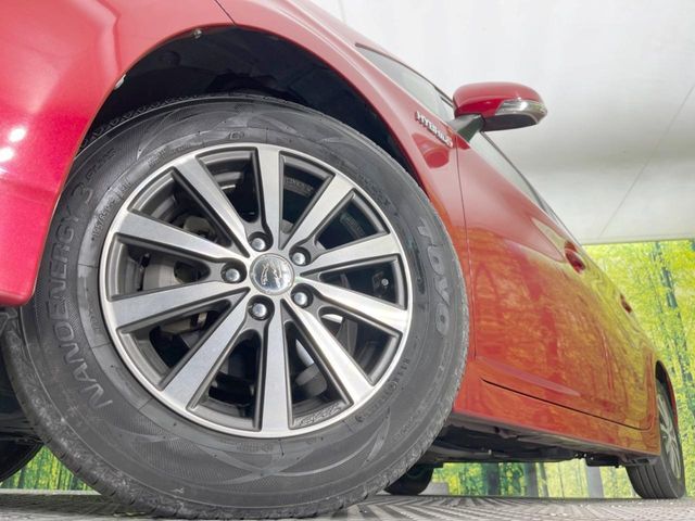 TOYOTA PRIUS 2012 Image 31