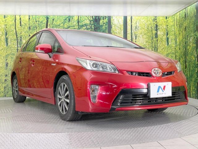 TOYOTA PRIUS 2012 Image 31