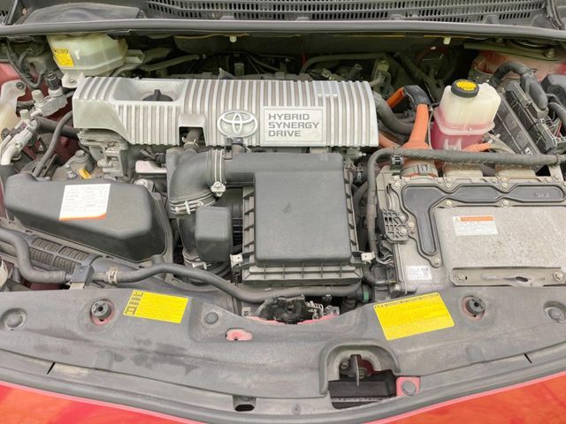 TOYOTA PRIUS 2012 Image 31