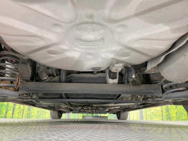 TOYOTA PRIUS 2012 Image 31