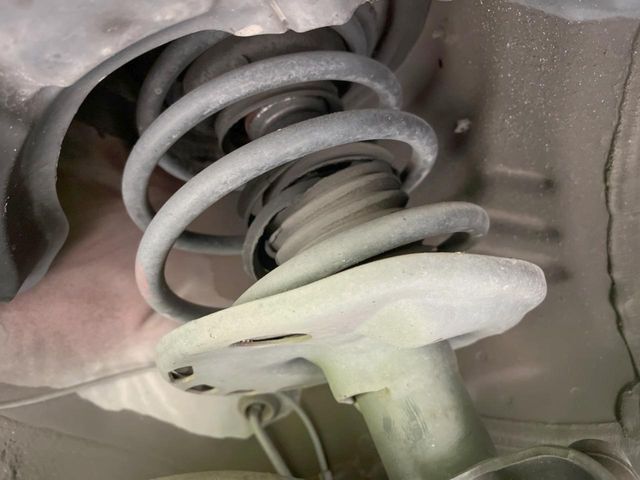 TOYOTA PRIUS 2012 Image 31