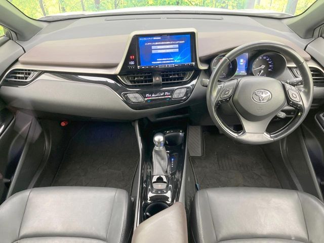 TOYOTA C-HR 2018 Image 31