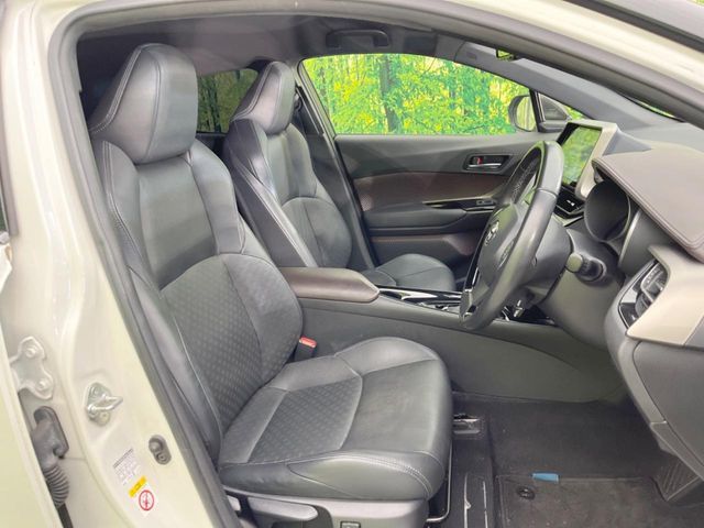 TOYOTA C-HR 2018 Image 31