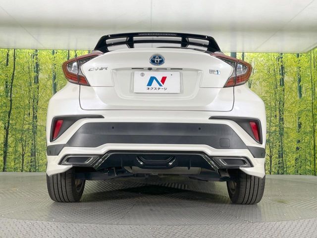 TOYOTA C-HR 2018 Image 31