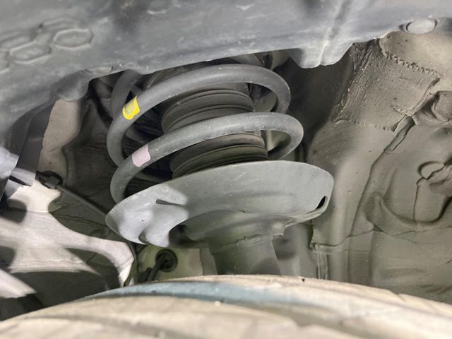 TOYOTA C-HR 2018 Image 31