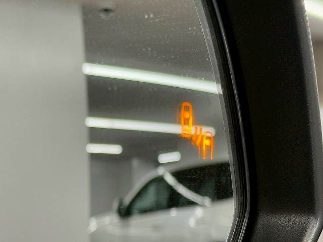 TOYOTA RAV4 HYBRID 4WD 2019 Image 31