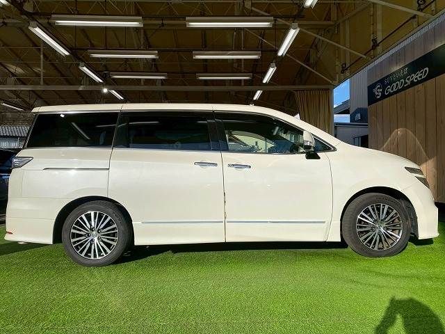 NISSAN ELGRAND 2019 Image 31