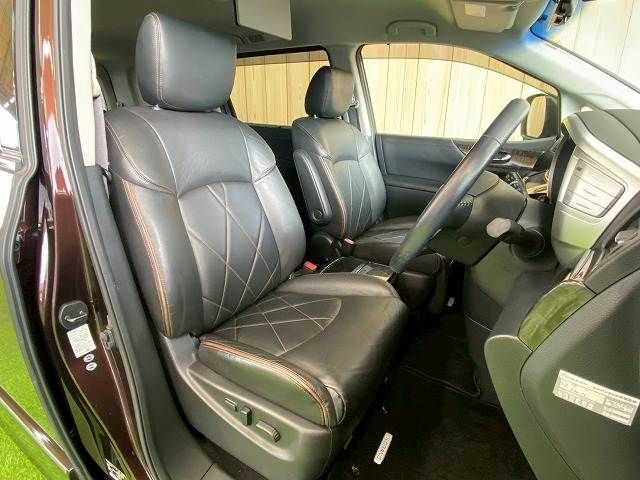 NISSAN ELGRAND 2015 Image 31