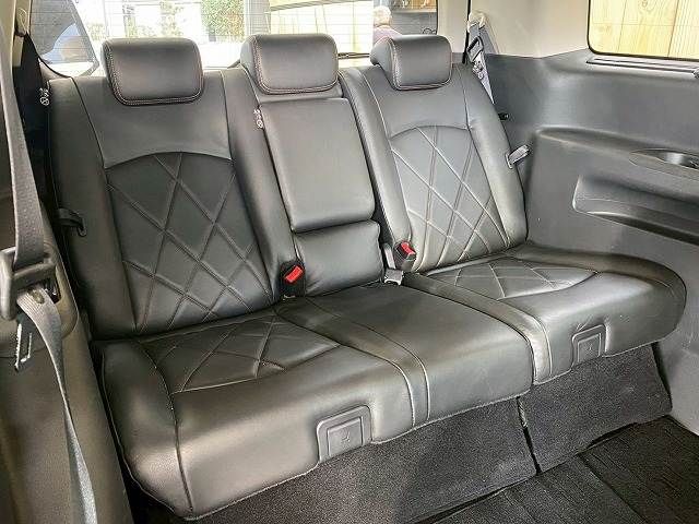 NISSAN ELGRAND 2015 Image 31