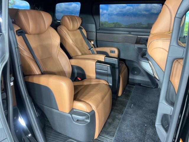 TOYOTA VELLFIRE  HYBRID 2024 Image 31