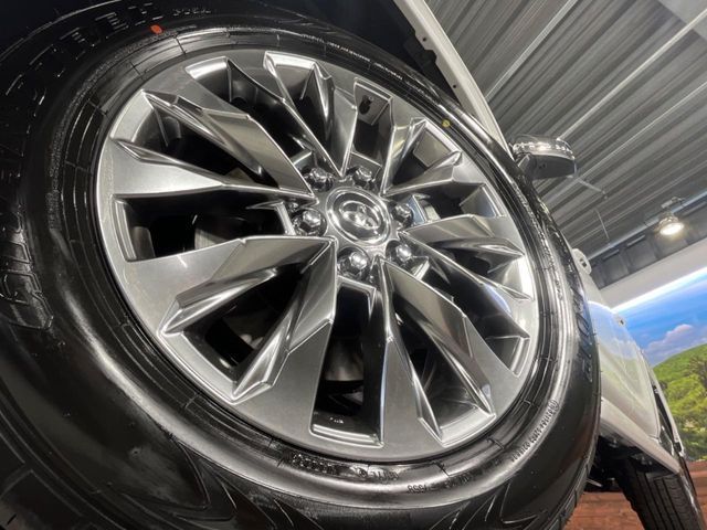 TOYOTA LANDCRUISER WAGON 2026 Image 31