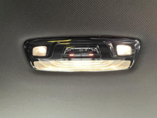 BMW 5SERIES SEDAN 2020 Image 31