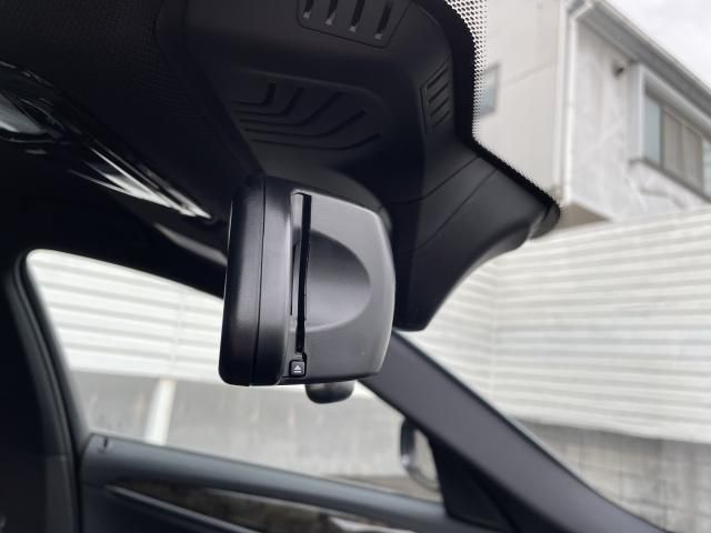 BMW 5SERIES SEDAN 2020 Image 31