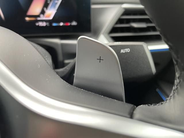 BMW 3SERIES SEDAN 2024 Image 31