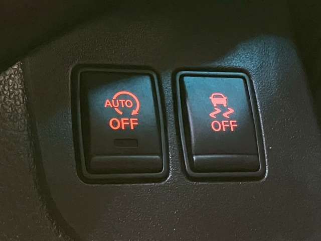 NISSAN SERENA  S-HYBRID 2015 Image 31