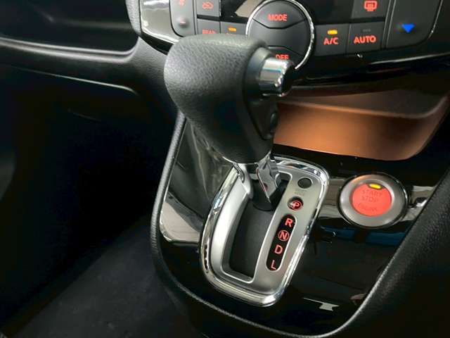 NISSAN SERENA  S-HYBRID 2015 Image 31