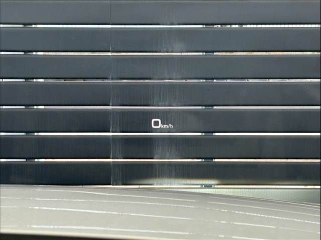 AUDI A8 2021 Image 31