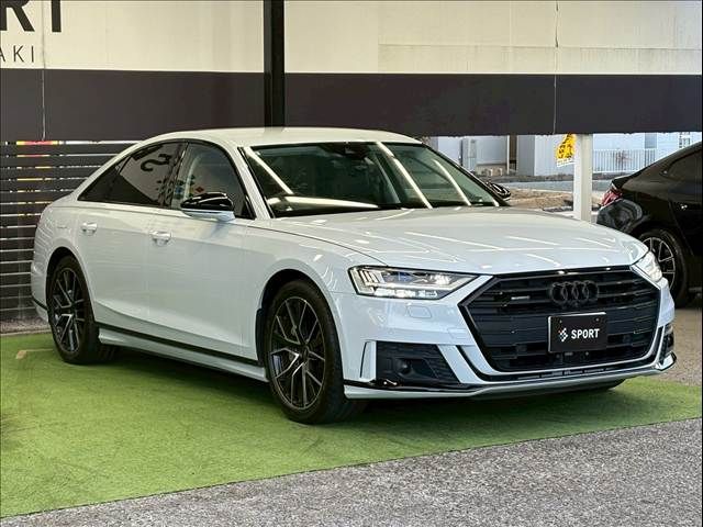 AUDI A8 2021 Image 31