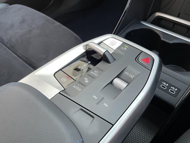 BMW 2SERIES ACTIVE T 2023 Image 31