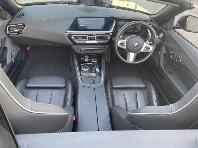 BMW Z4 2022 Image 31