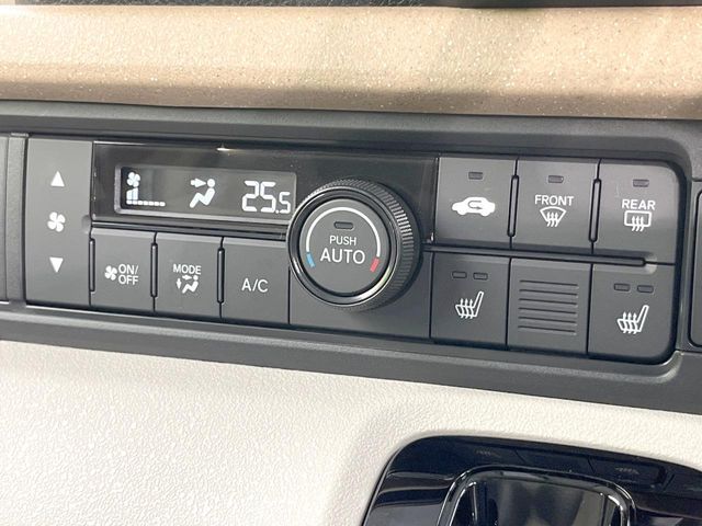 HONDA N BOX 2025 Image 31