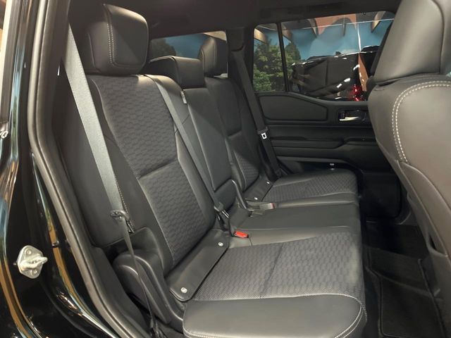 TOYOTA LANDCRUISER 250 2024 Image 31