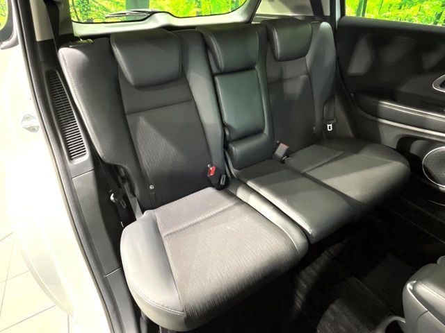 HONDA VEZEL HYBRID 2018 Image 31