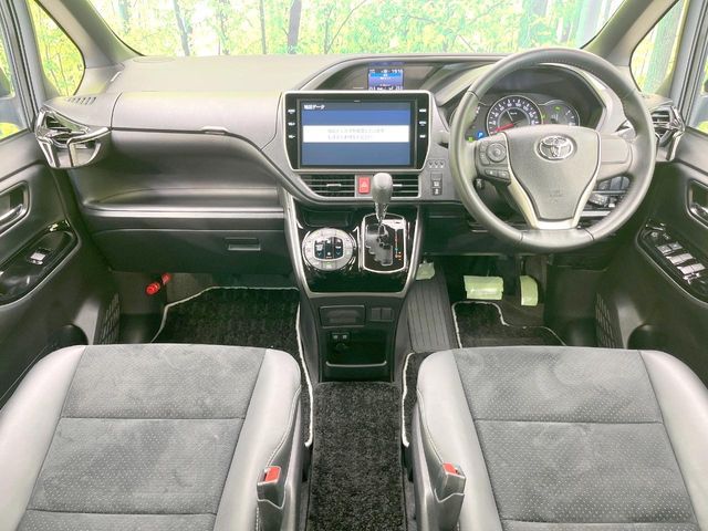 TOYOTA VOXY 2020 Image 31