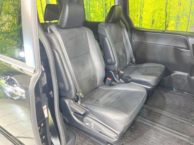 TOYOTA VOXY 2020 Image 31