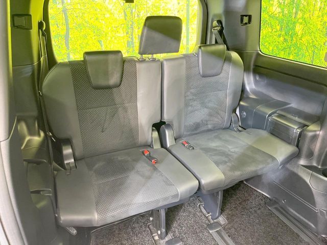 TOYOTA VOXY 2020 Image 31