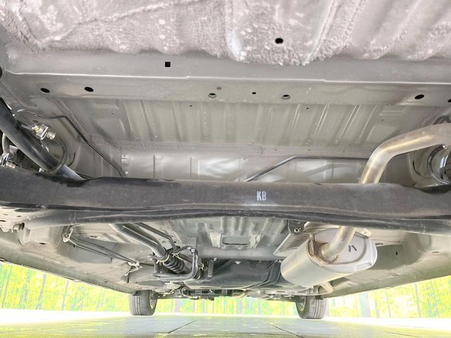 HONDA N BOX CUSTOM 2023 Image 31