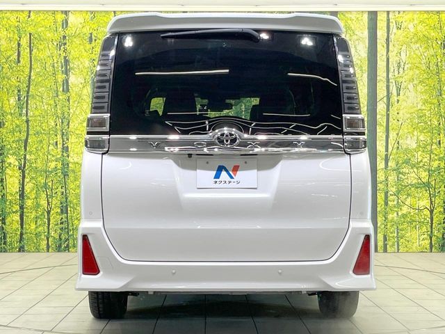 TOYOTA VOXY 2020 Image 31