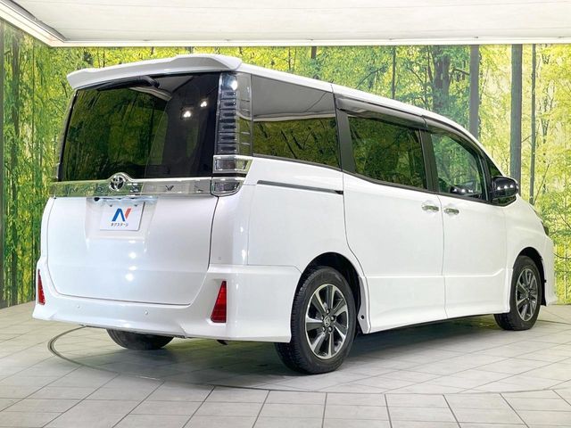 TOYOTA VOXY 2020 Image 31