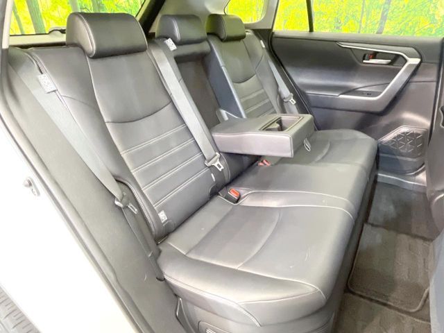 TOYOTA RAV4 HYBRID 4WD 2019 Image 31