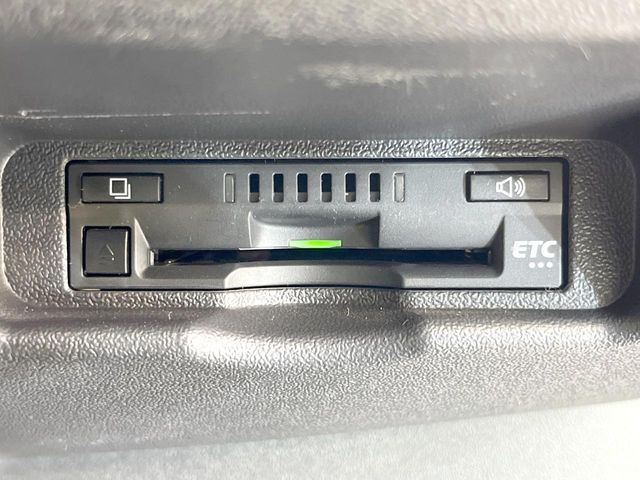 TOYOTA HIACE VAN 2WD 2020 Image 31