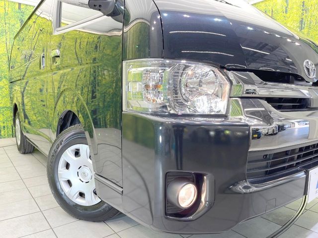 TOYOTA HIACE VAN 2WD 2020 Image 31