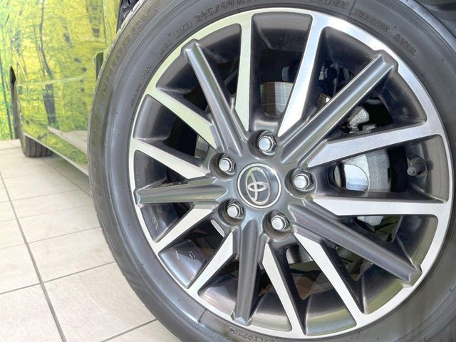 TOYOTA NOAH 2017 Image 31