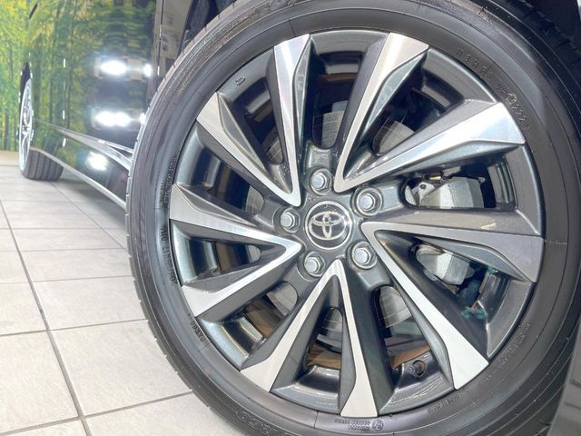 TOYOTA VOXY HYBRID 2023 Image 31