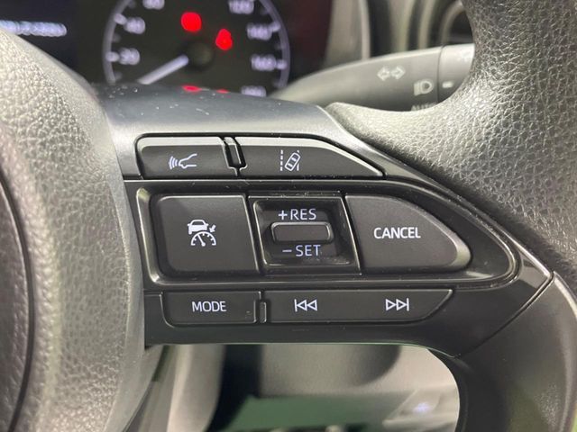 TOYOTA YARIS HYBRID 2022 Image 31