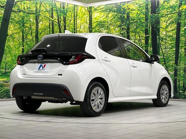 TOYOTA YARIS HYBRID 2022 Image 31