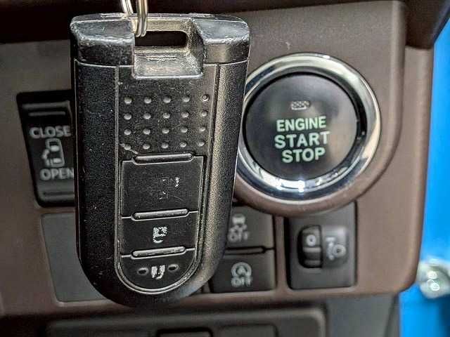 TOYOTA TANK 2019 Image 31