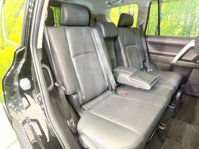 TOYOTA LANDCRUISER PRADO 2022 Image 31