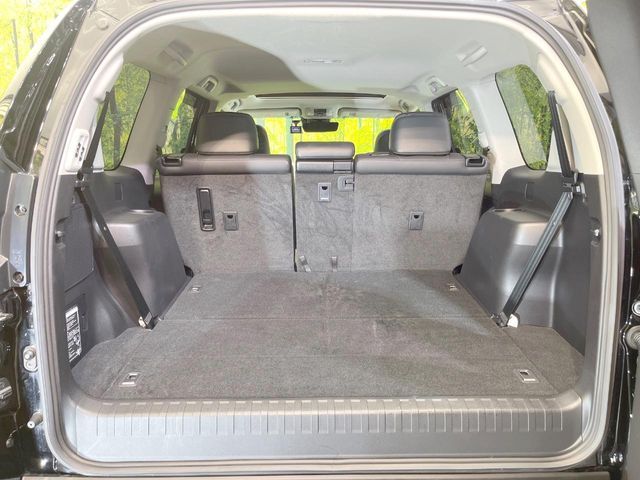 TOYOTA LANDCRUISER PRADO 2022 Image 31