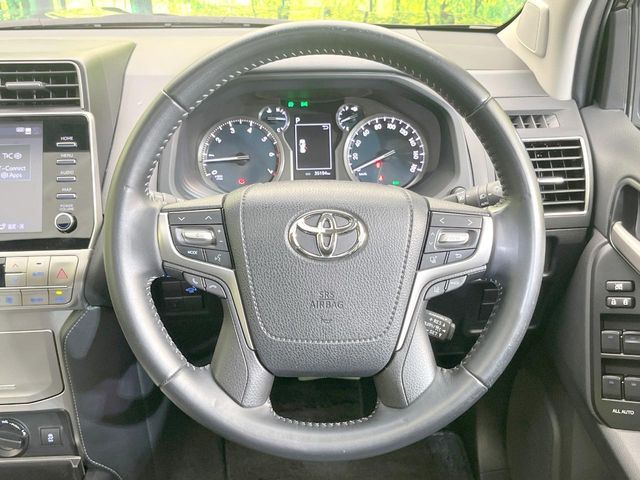 TOYOTA LANDCRUISER PRADO 2022 Image 31