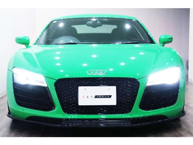 AUDI R8 2014 Image 31