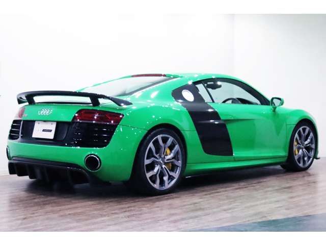 AUDI R8 2014 Image 31
